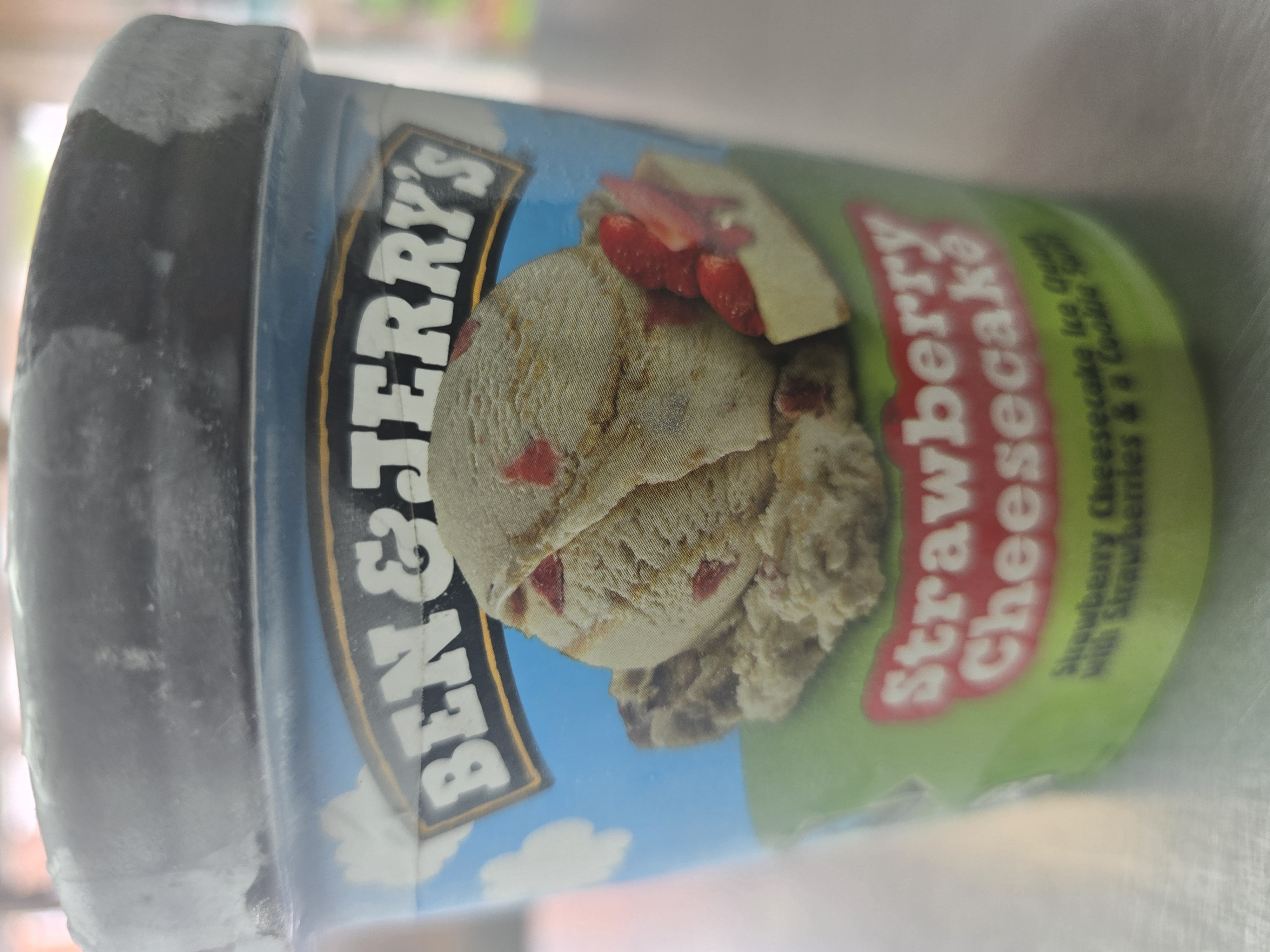 Ben &amp; Jerry's Strawberry Cheesecake Ice Cream Tub 100ml